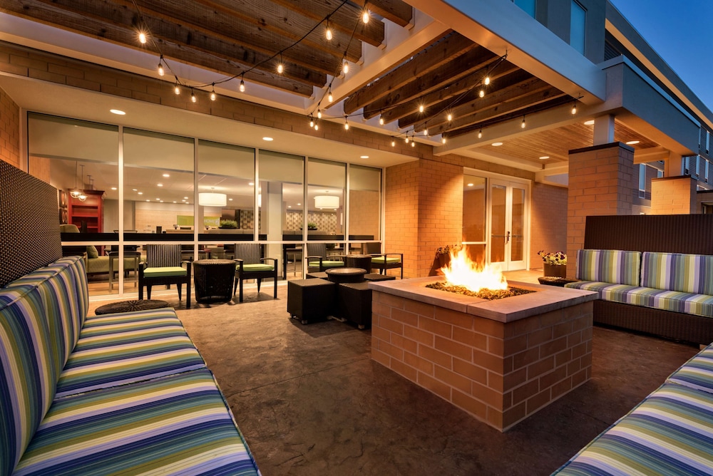 Home2 Suites by Hilton Menomonee Falls Milwaukee - photo 33