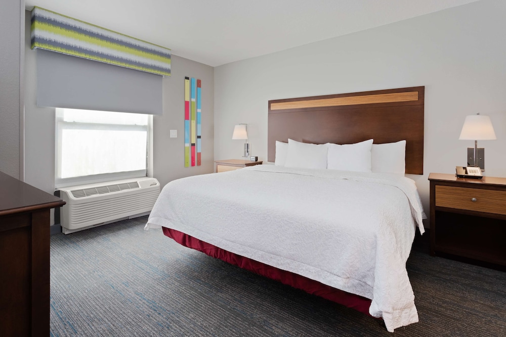 Hampton Inn & Suites Fort Myers Beach Sanibel Gateway - photo 8