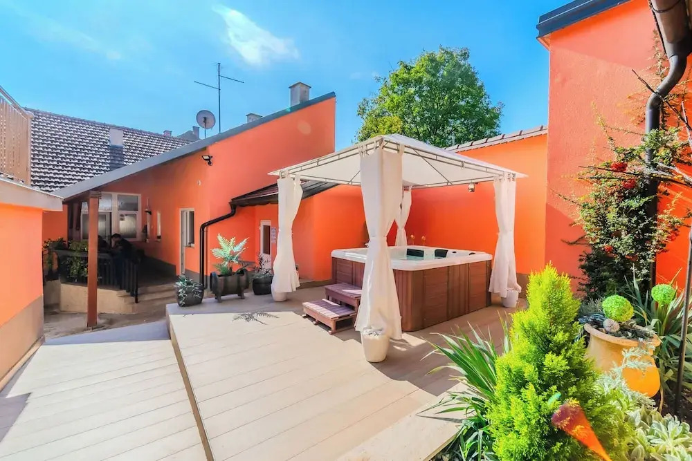 Holiday&wellness house Grofica — 4-Star Luxury Hotel in Daruvar, Croatia