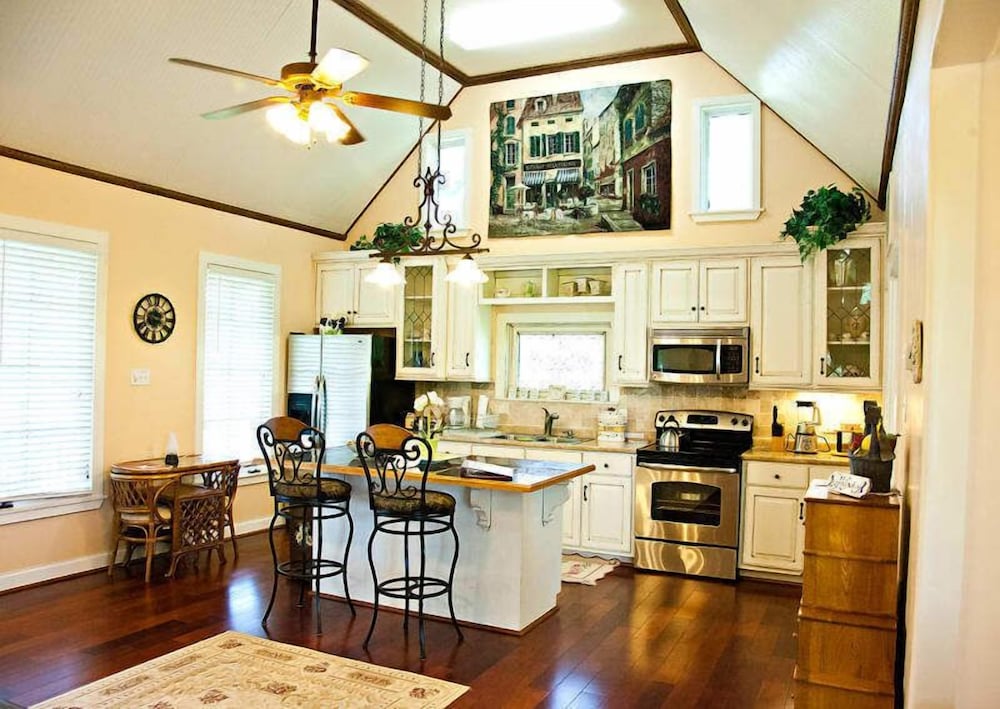 Lillian Farms Bed & Breakfast - photo 49