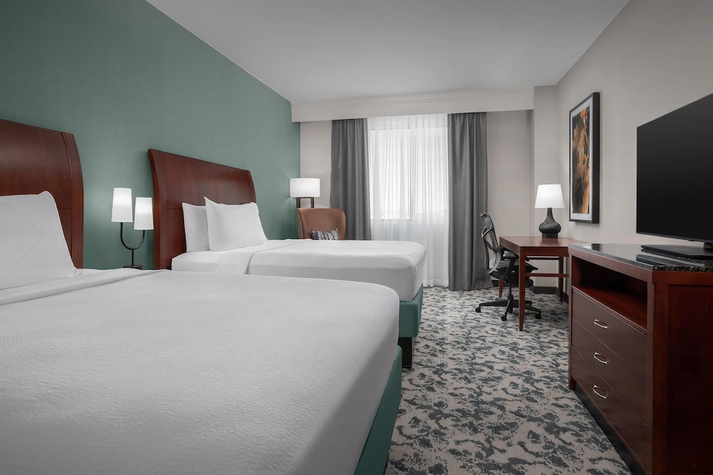 Hilton Garden Inn Denver Downtown - photo 10