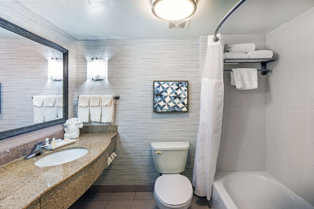 Hilton Garden Inn Aiken - photo 14