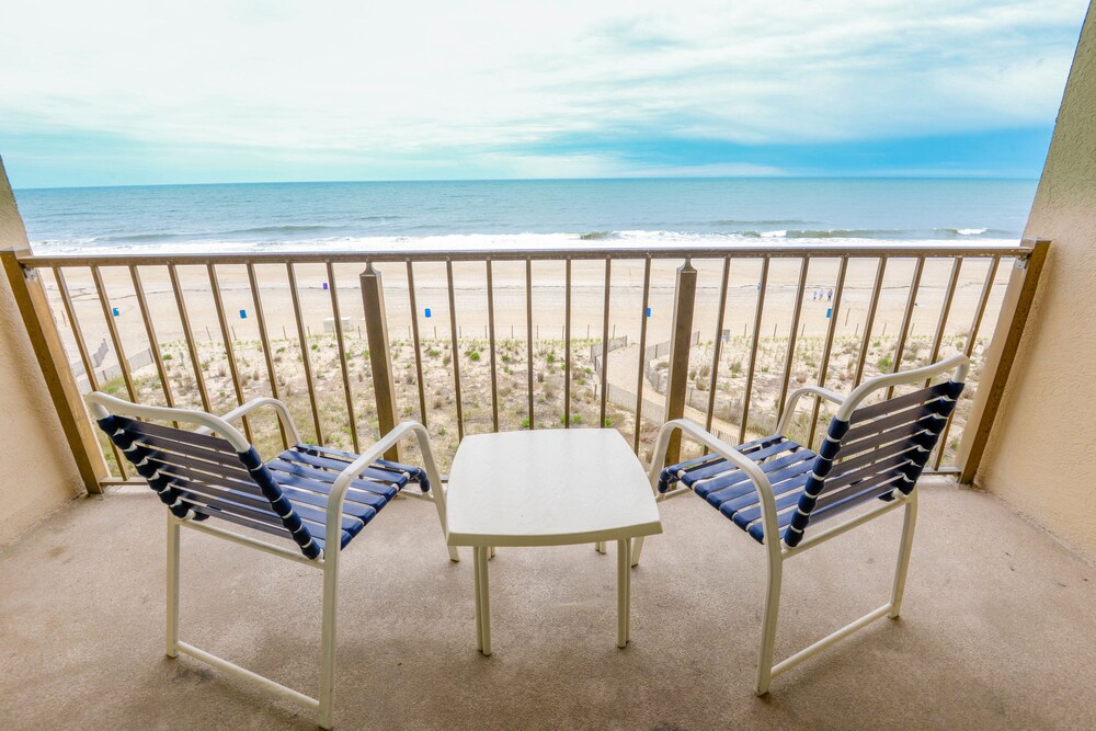 Marigot Beach Suites Oceanfront - photo 12