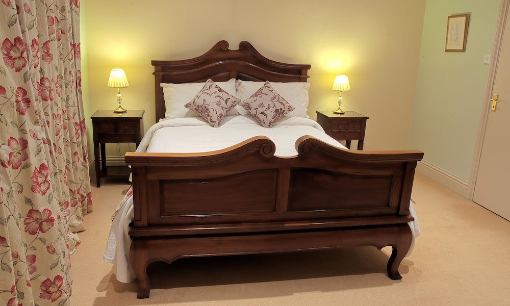 Hotel de Vie — Farnham — photo 3