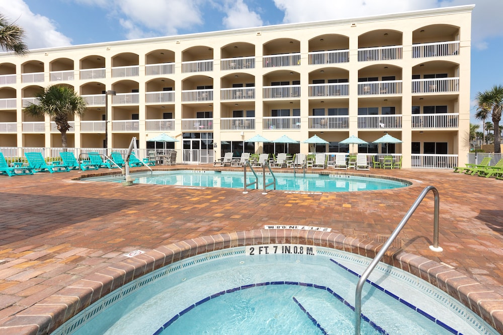 Hampton Inn St. Augustine Beach - photo 38
