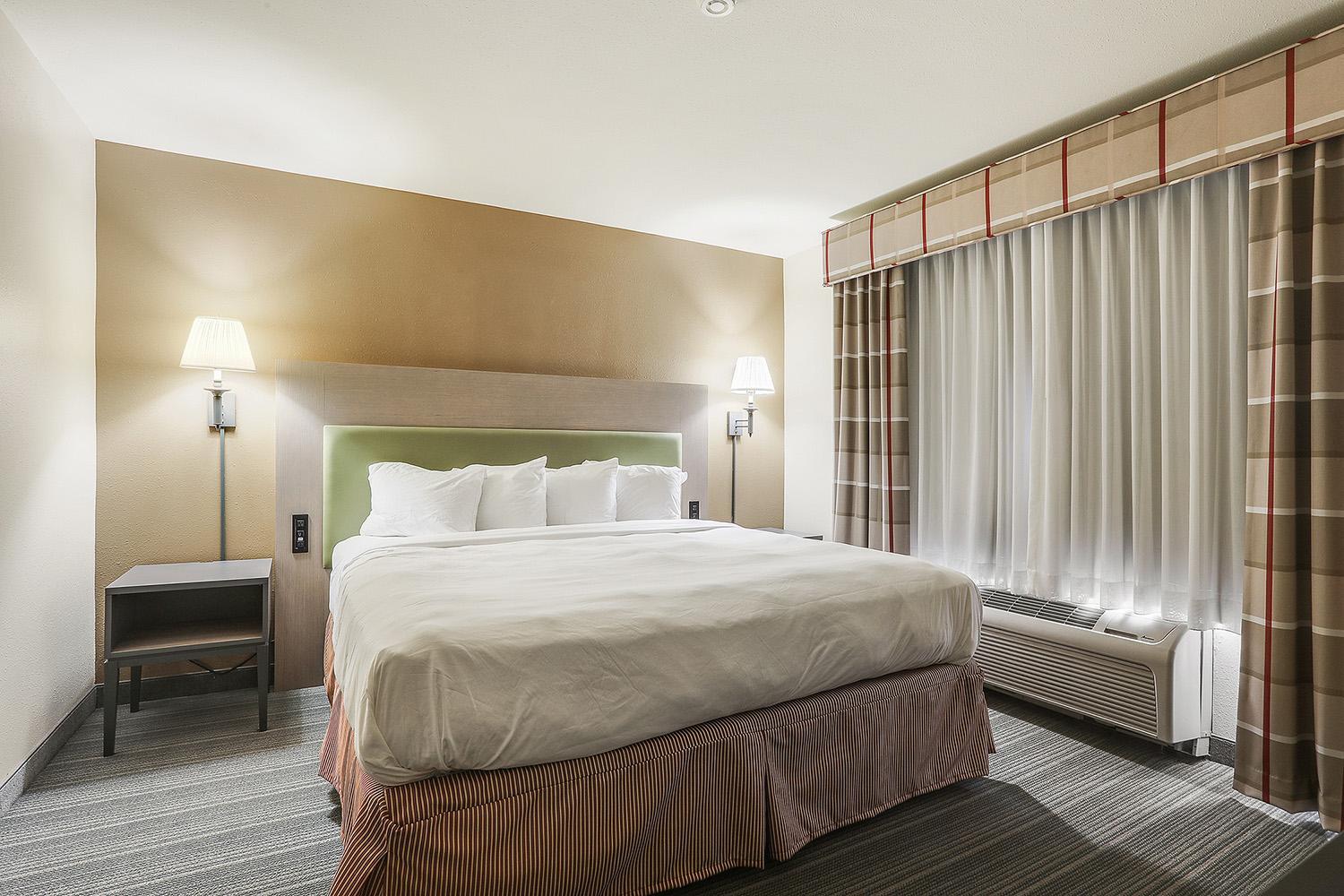 Holiday Inn Express Akron NW Fairlawn - photo 25