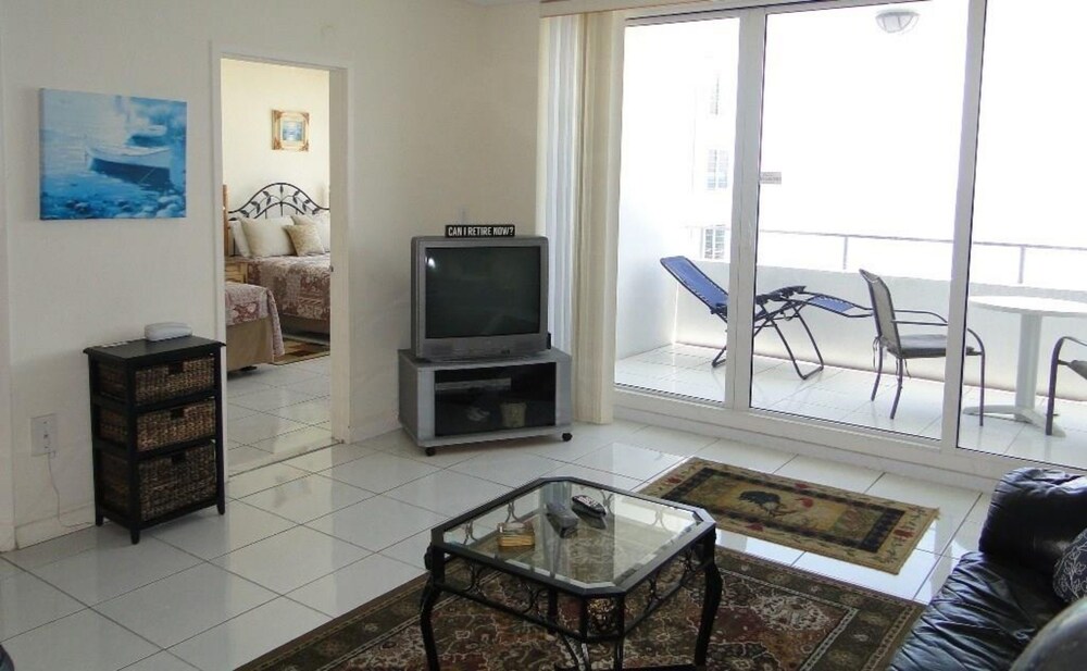 Galt Ocean Gem 1 1 Direct Ocean View 9 - photo 3