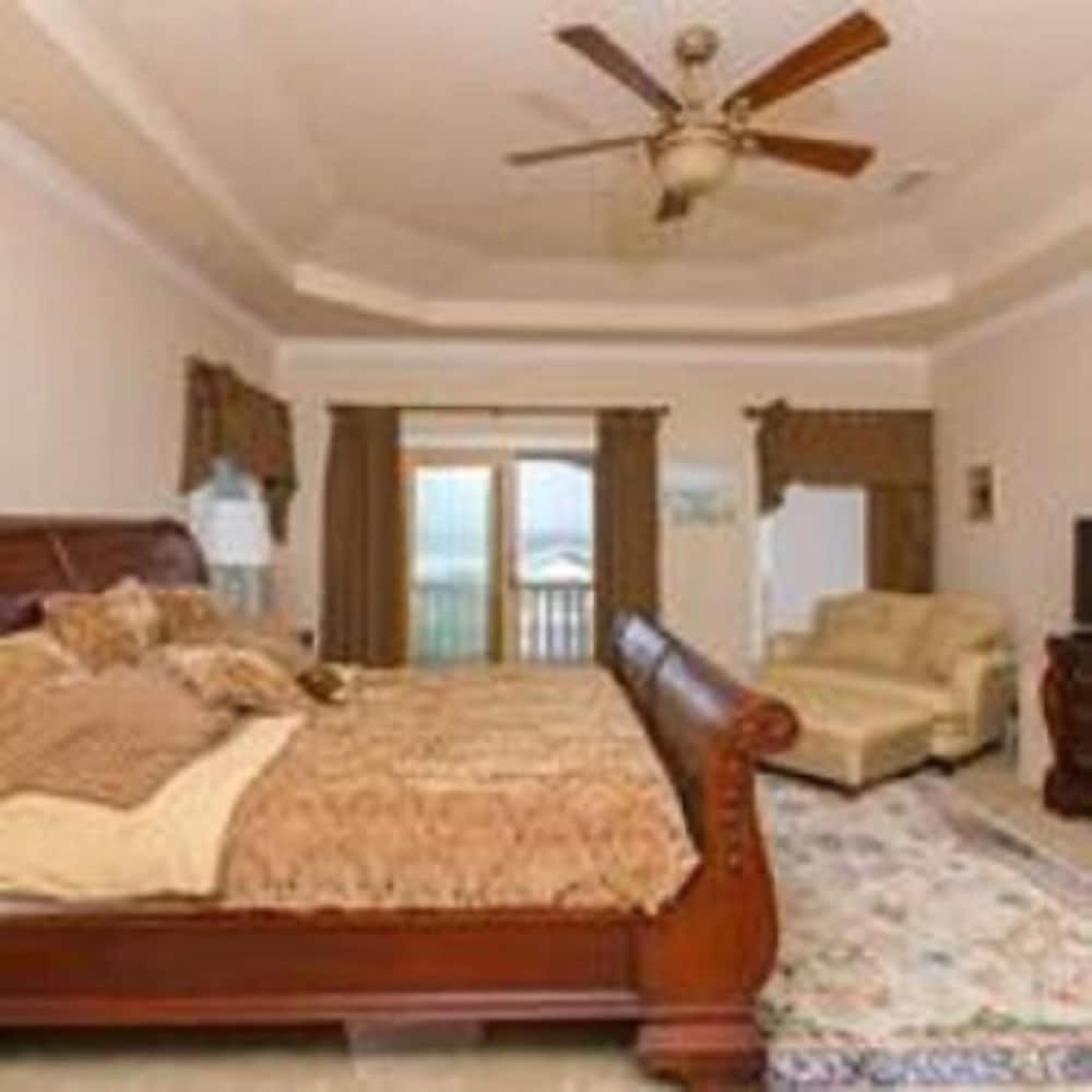Camelot By The Sea - photo 2