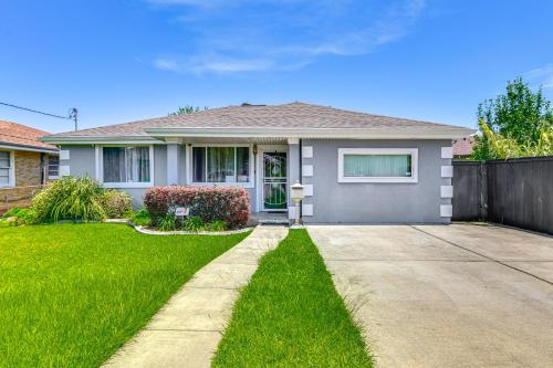 5 Mi to French Quarter NOLA Getaway with Patio in New Orleans, United States