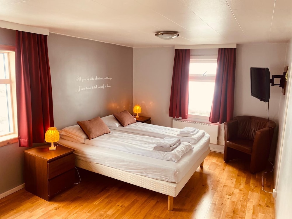 Hotel Capitano — Reydarfjoerdur — photo 5