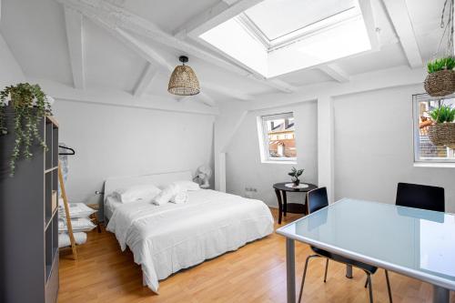 Sweet Cathedral Hyper Centre Proche Gare in Metz, France