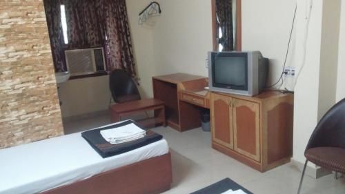 Dm Travellers Inn - last minute hotel in Chennai