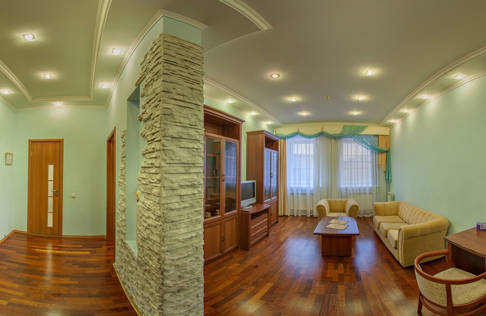 Berison Khudyakov - last minute hotel in Kazan