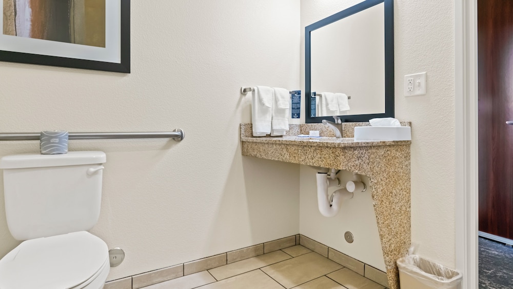 Cobblestone Inn & Suites Julesburg - photo 48