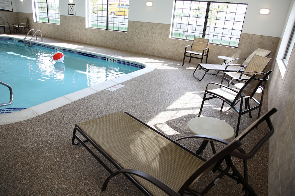 Staybridge Suites Lincoln Northeast by IHG - photo 12