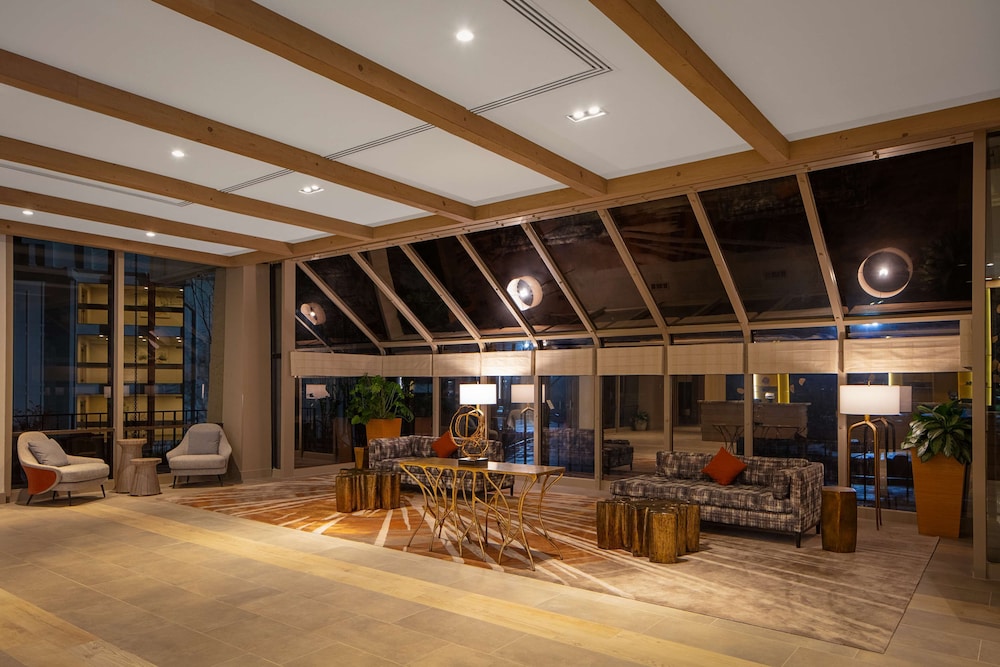 DoubleTree By Hilton Sacramento - photo 3