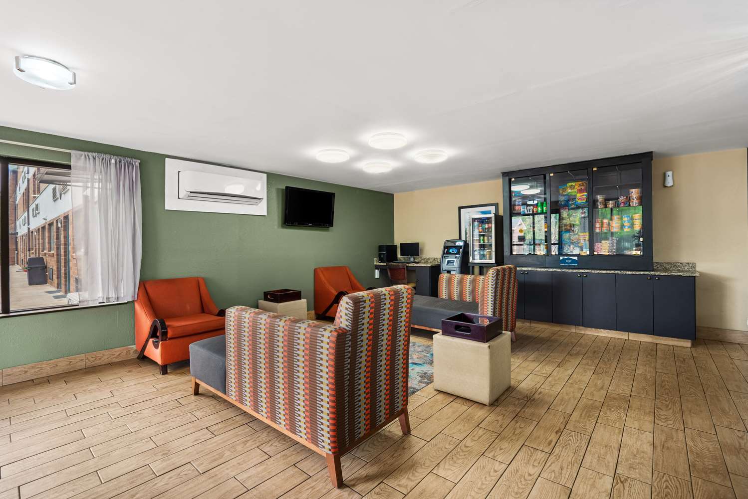 Suburban Studios Columbia Northwest - photo 3