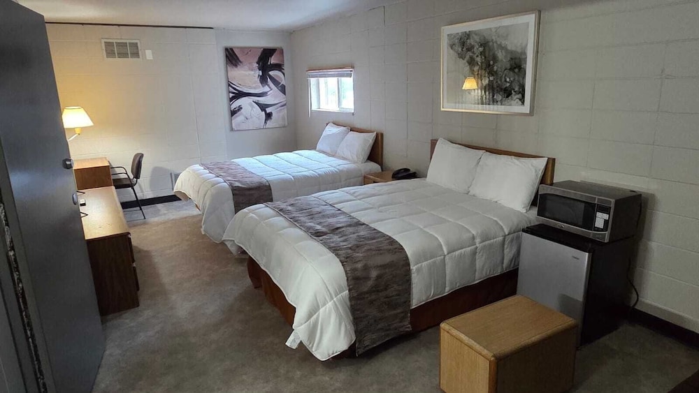 Smartwood Inn - photo 20
