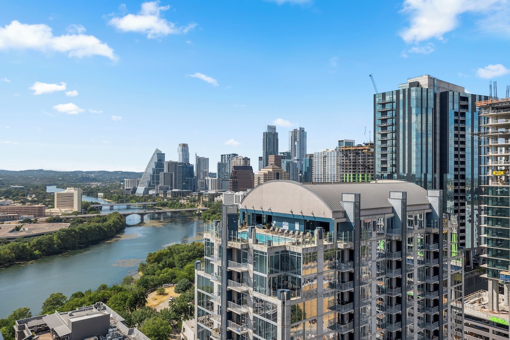 Austin Condo Hotel - photo 851