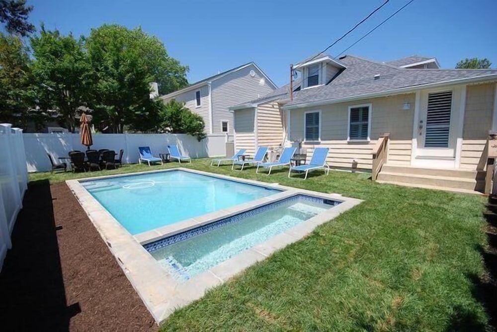 Olive Avenue 32 - last minute hotel in Rehoboth Beach