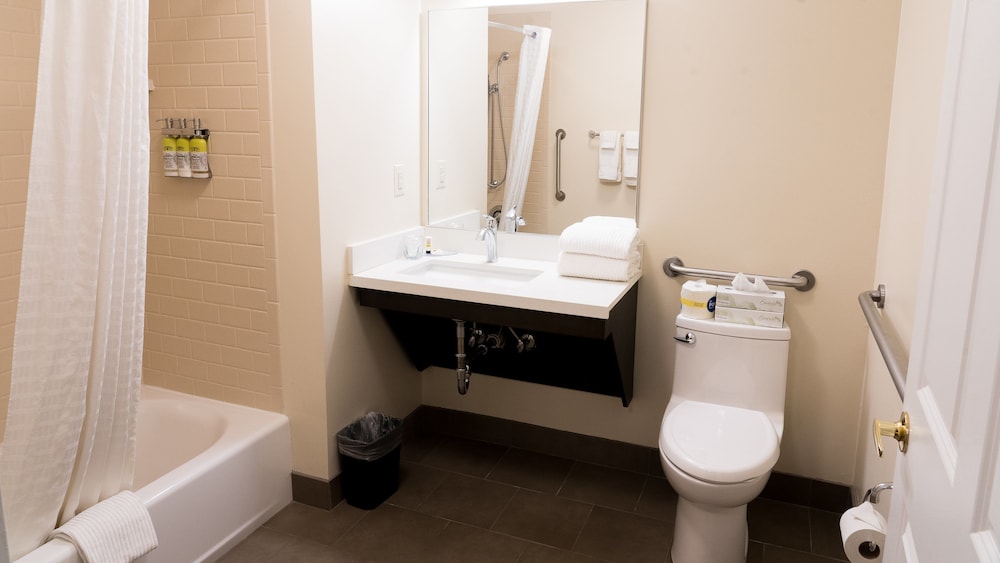 Candlewood Suites St. Joseph Benton Harbor by IHG - photo 17