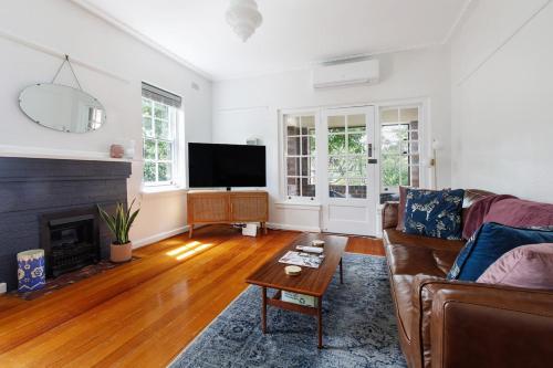 Charnwood Vintage Effortless Elegance in St Kilda — 4-Star Luxury Hotel in Melbourne, Australia