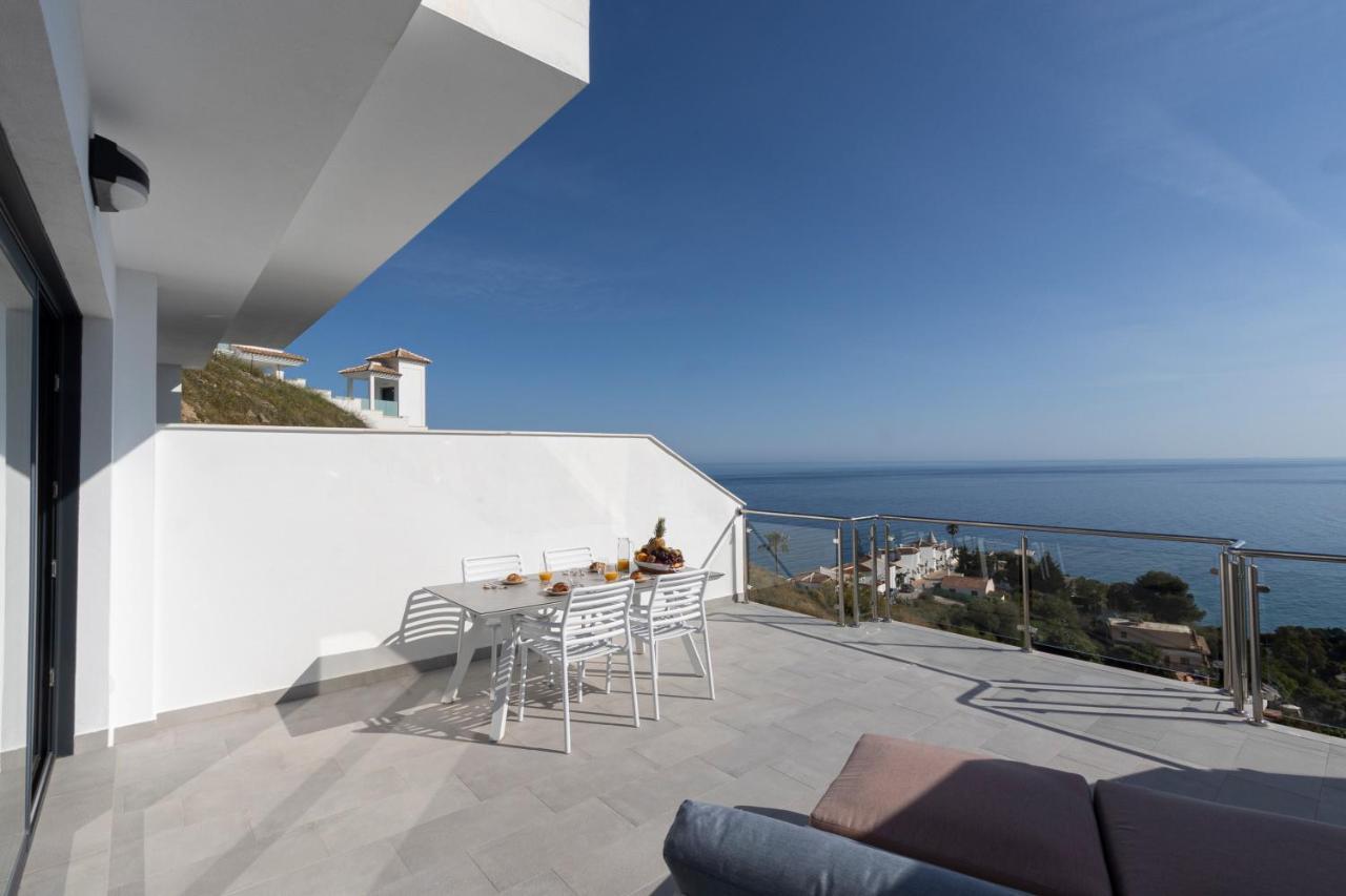 Apartamento Terraza Al Mar Nerja — 4-Star Luxury Hotel in Nerja, Spain
