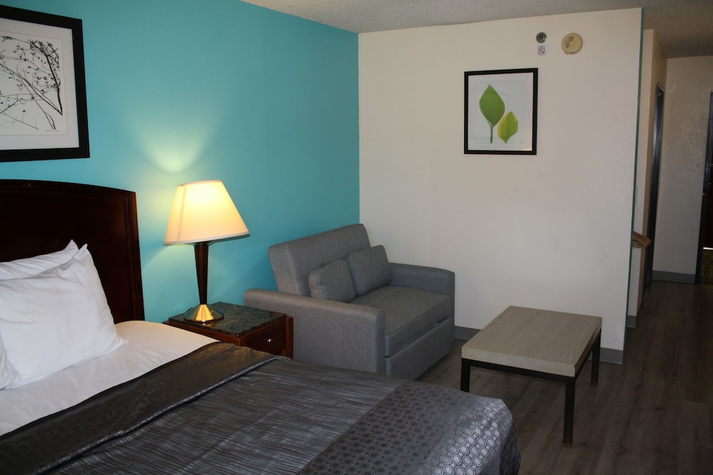 Executive Inn and Suites Wichita Falls - photo 16
