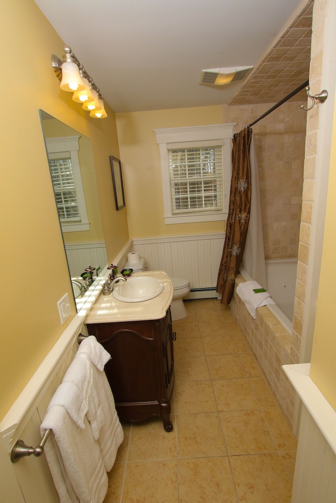 Sheepscot Harbour Village Resort - photo 313