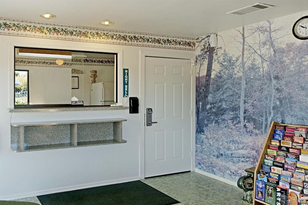 Americas Best Value Inn McKinney - photo 13