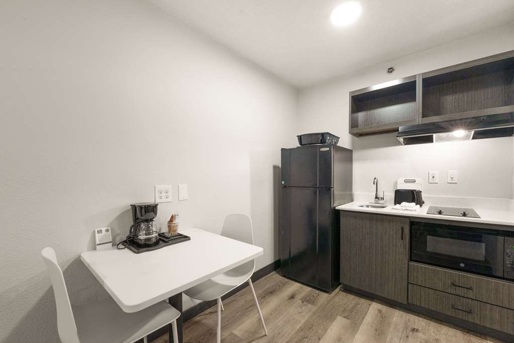Studio 6 Extended Stay Tucker GA Atlanta Northlake - photo 12
