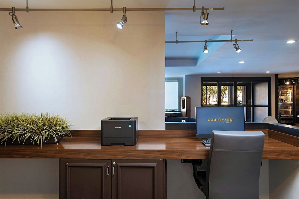Courtyard by Marriott Austin The Domain Area - photo 23
