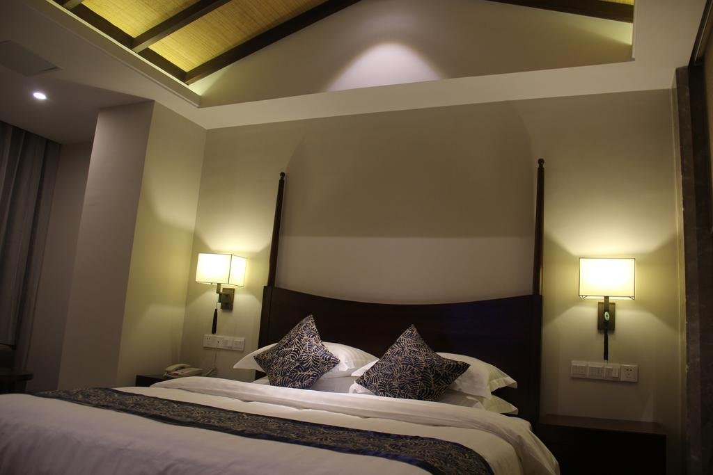 Lettry Holiday Hotel in Lingshui, People's Republic of China