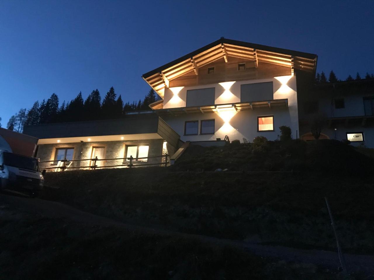 Appartement Fritzl — 4-Star Luxury Hotel in Wagrain, Austria