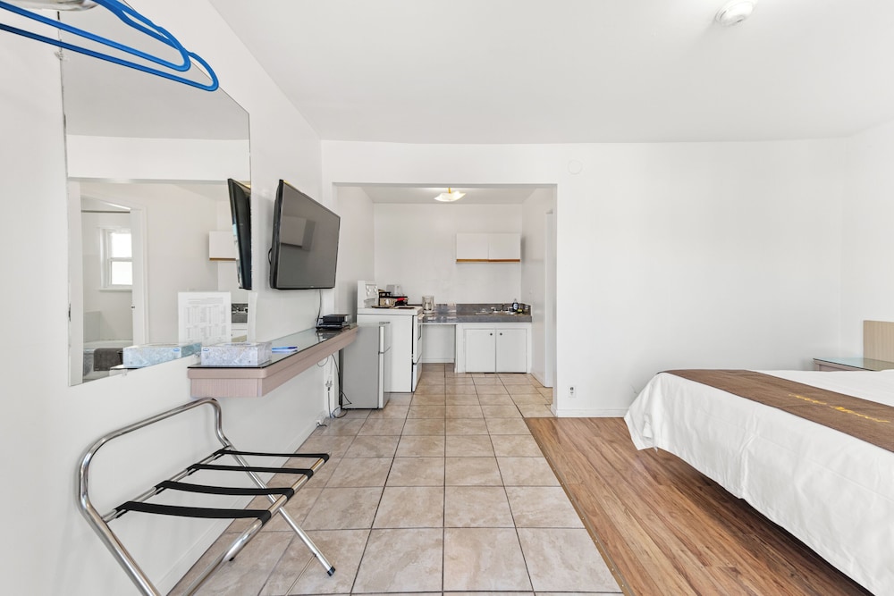 5000 Motel in Penticton, Canada