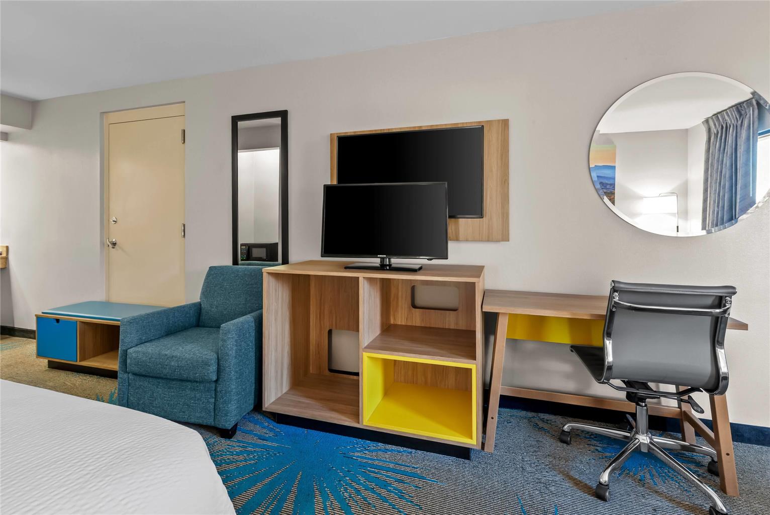 Days Inn by Wyndham Saint Pauls - photo 15