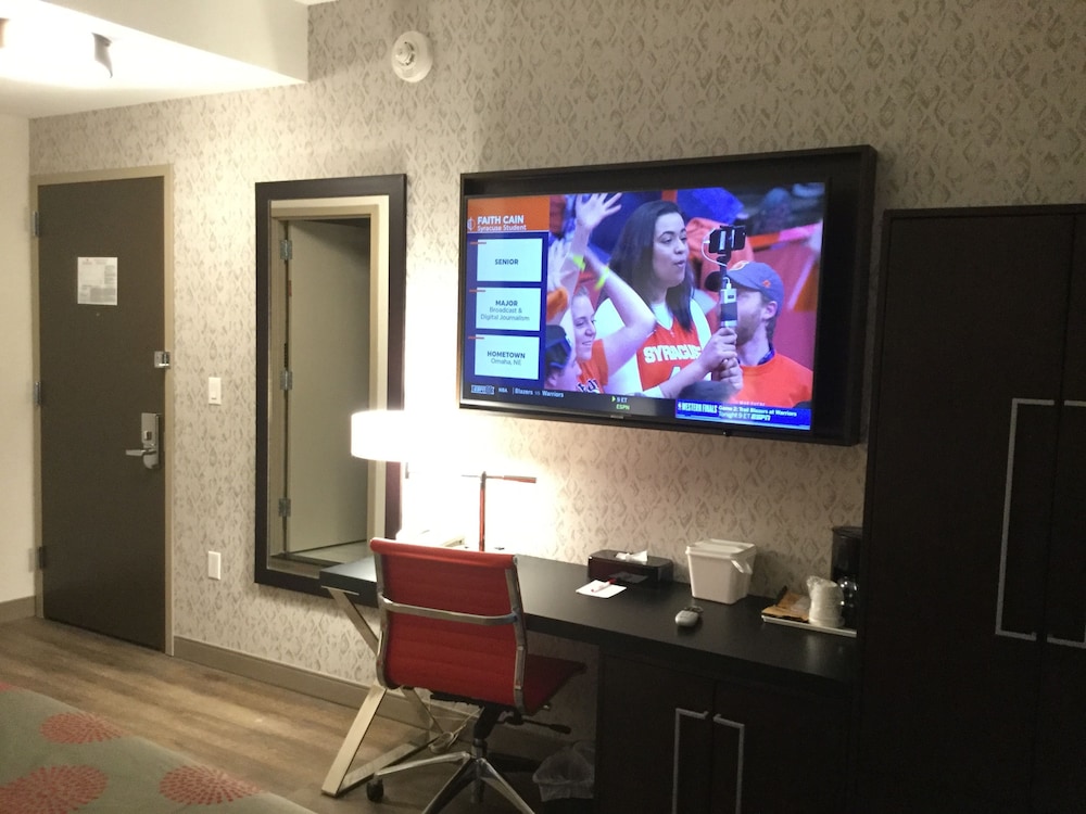 Ramada by Wyndham Bronx Terminal - photo 10