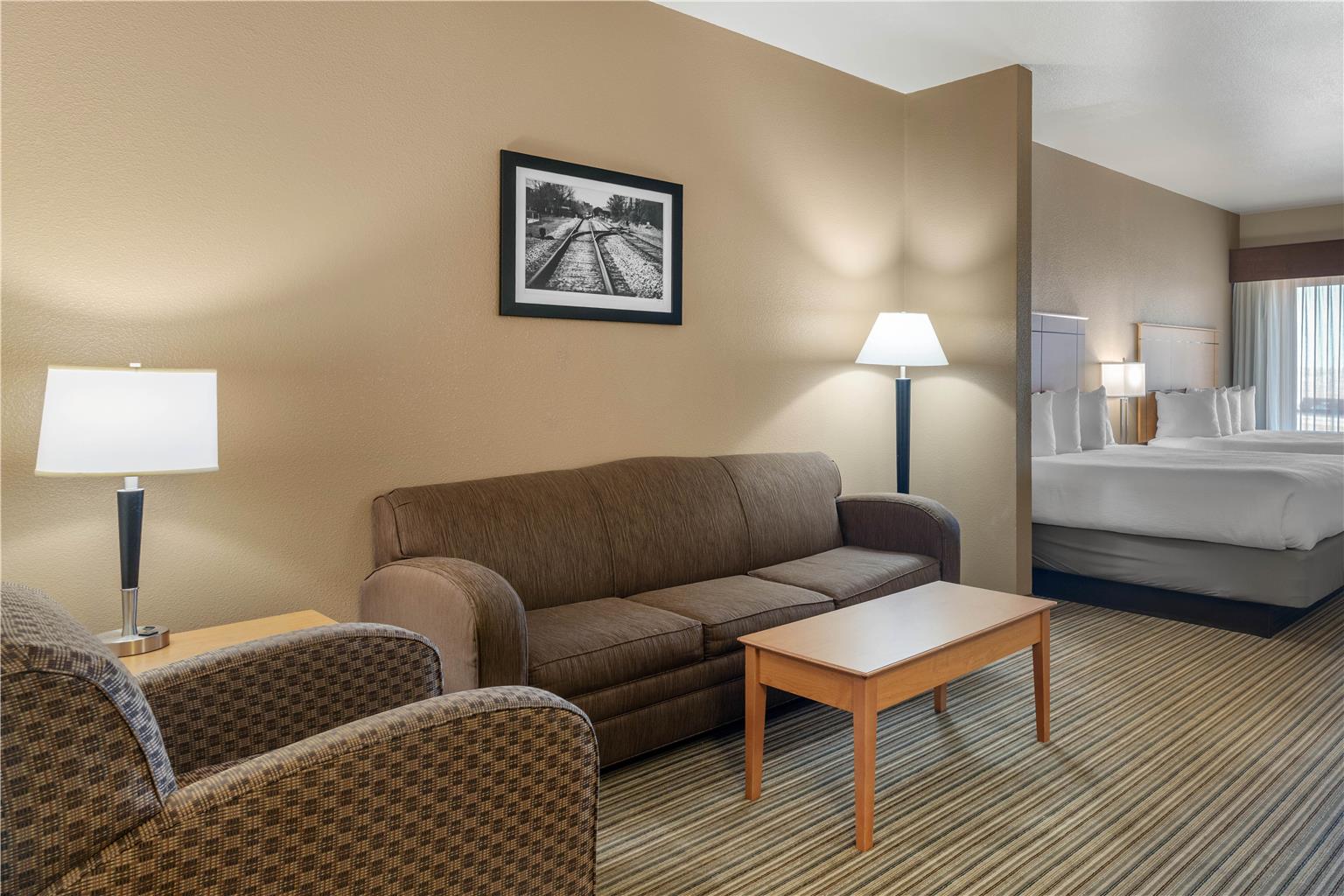 Best Western Shelby Inn & Suites - photo 35