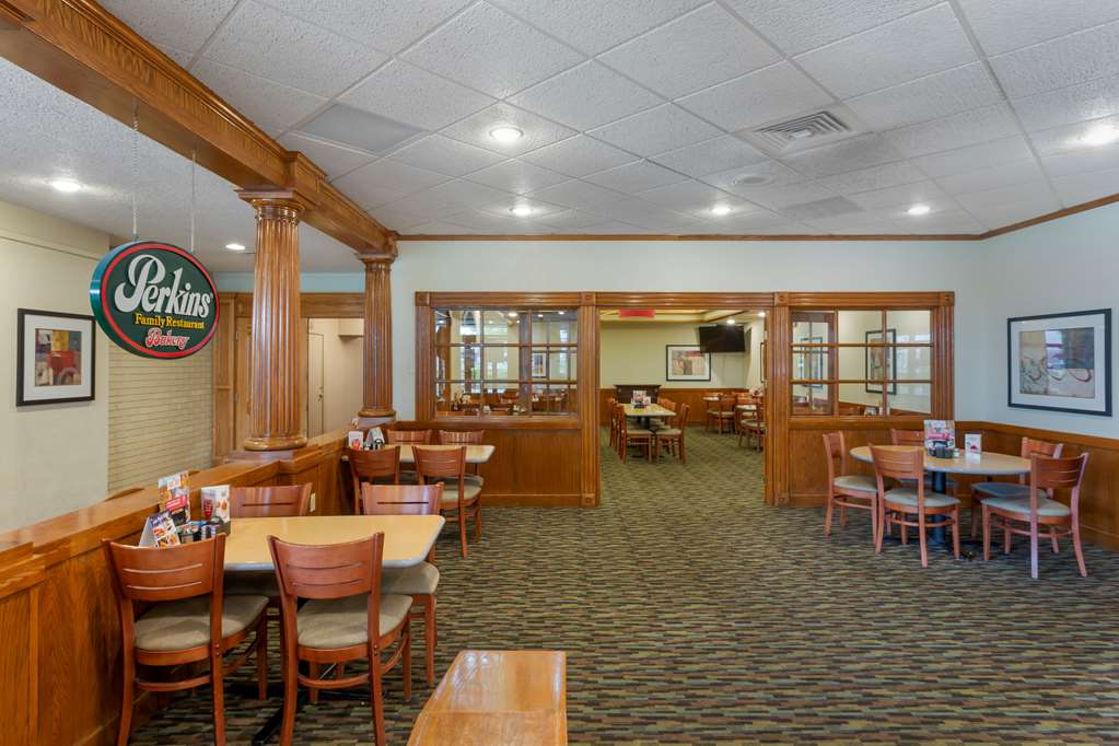 Best Western Plus Burley Inn & Convention Center - photo 25