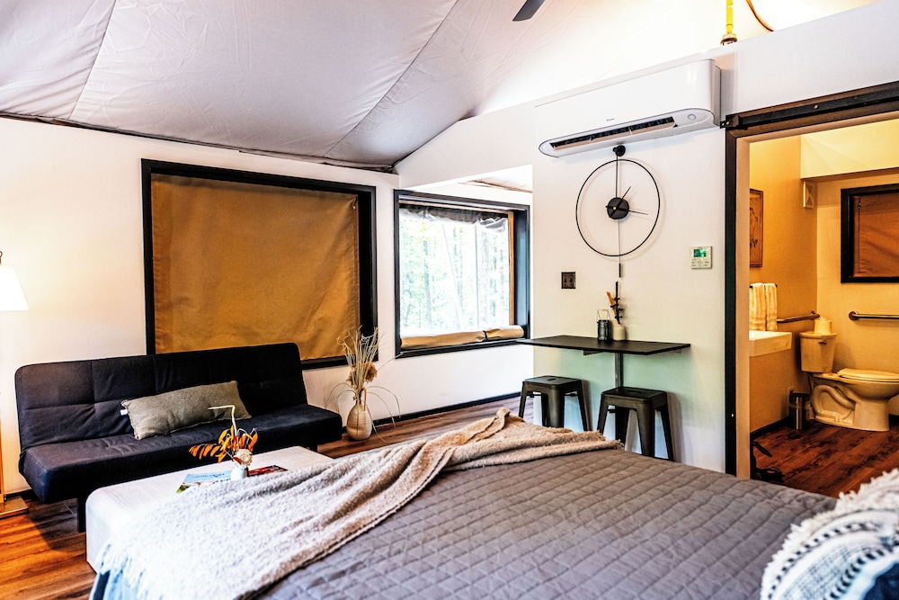 Starlight Haven Hot Springs - photo 50