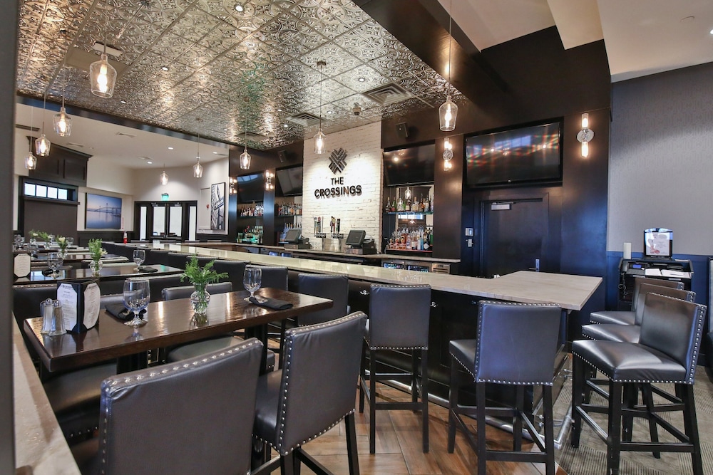 Crowne Plaza Providence Warwick Airport by IHG - photo 27