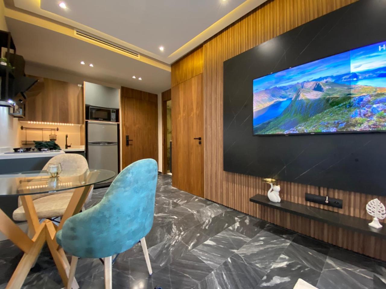 Appartement Cosy Et Chaleureux Casablanca Centre — 4-Star Luxury Hotel in Casablanca, Morocco