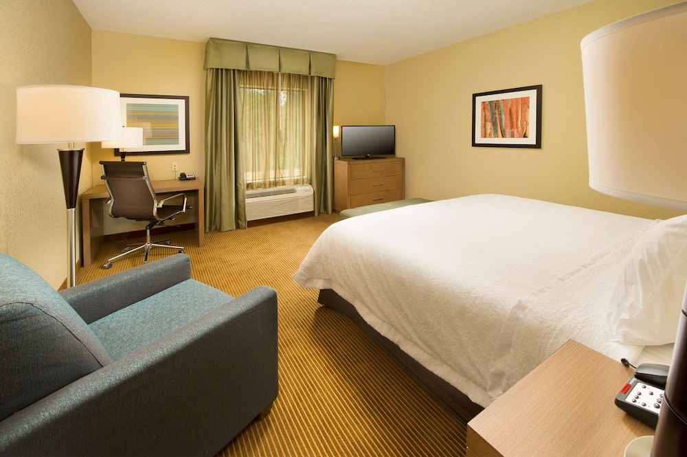 Hampton Inn Lake Charles - photo 19