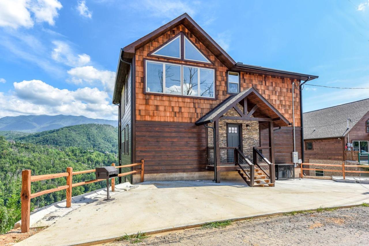Pinnacle Vista - featured photo
