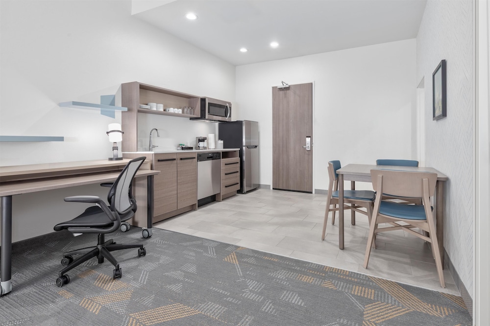 Home2 Suites by Hilton Paris - photo 8
