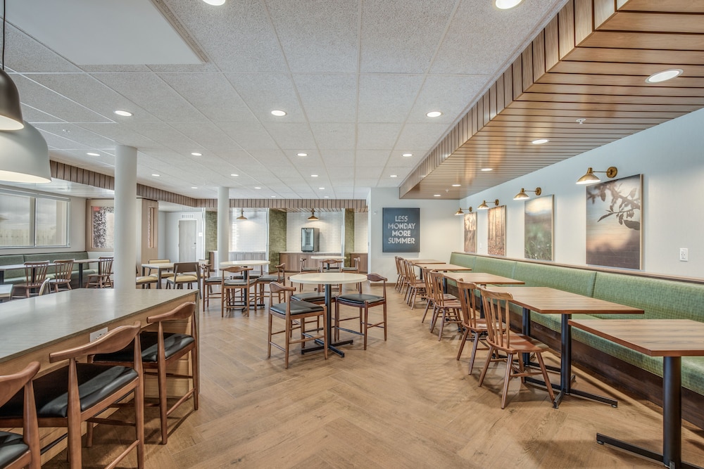 Fairfield Inn & Suites by Marriott Whitewater - photo 29