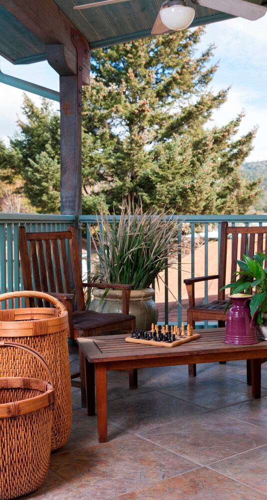 Sonoma Creek Inn - photo 28