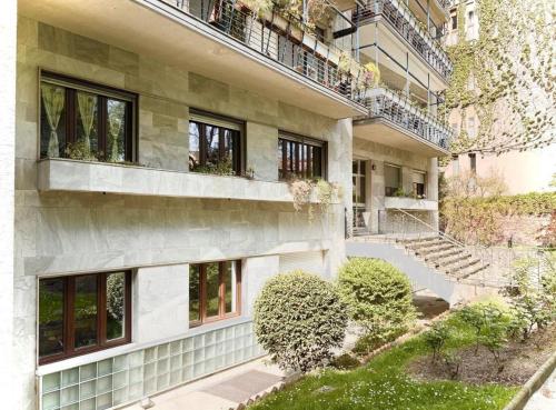 Ca' Crocetta — 4-Star Luxury Hotel in Milan, Italy