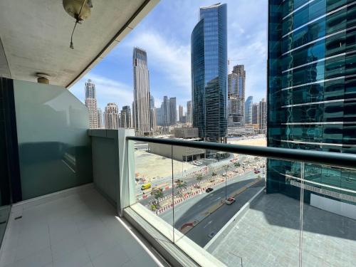 St BaysEdge 711 - carbon neutral hotel in Dubai