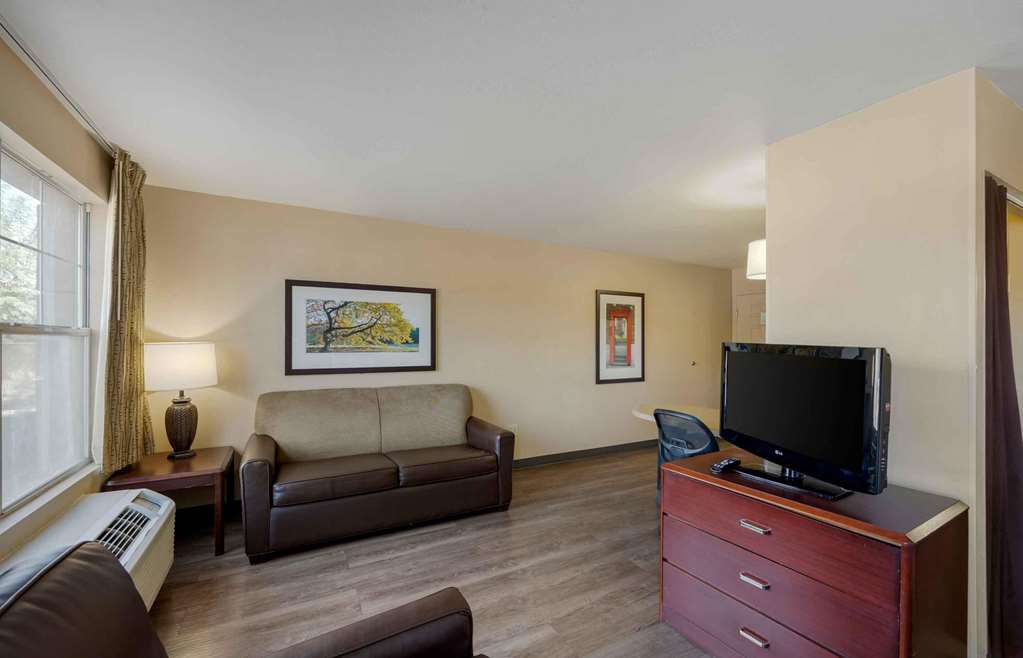 MainStay Suites Las Vegas Flamingo - photo 14